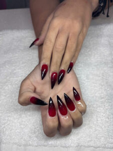 Read more about the article Case Study: Transforming Your Nails With ZinNailBar Techniques