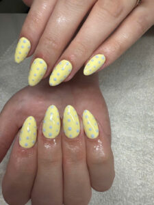 Read more about the article Success Story: Transforming Nails With Unique Designs At ZinNailBar